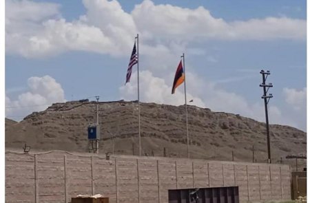 Amerika-Ermənistan münasibətləri get-gedə yaxınlaşır. On doqquz "TIR" humanitar yardımın içində on doqquz min bəla var! Artıq ayaq səsləri eşidilir! Amerika-Ermənistan münasibətləri get-gedə yaxınlaşır. On doqquz "TIR" humanitar yardımın içində on doqquz min bəla var! Artıq ayaq səsləri eşidilir!