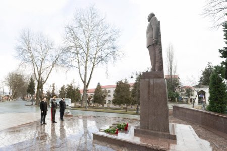 Daxili işlər naziri İsmayıllı rayonunda vətəndaş qəbulu və sıra baxışı keçirib Daxili işlər naziri İsmayıllı rayonunda vətəndaş qəbulu və sıra baxışı keçirib