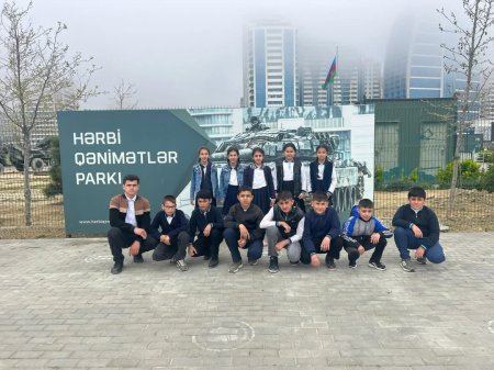 Ağdaş məktəbliləri tarix və coğrafiya fənn aylığı çərçivəsində Bakı şəhərinə ekskursiya ediblər Ağdaş məktəbliləri tarix və coğrafiya fənn aylığı çərçivəsində Bakı şəhərinə ekskursiya ediblər