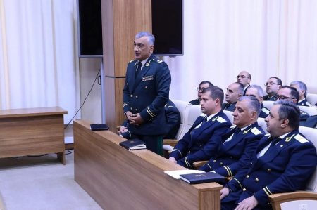 Xanlar Vəliyevin səlahiyyət müddətinin başa çatması ilə əlaqədar tədbir keçirilib Xanlar Vəliyevin səlahiyyət müddətinin başa çatması ilə əlaqədar tədbir keçirilib