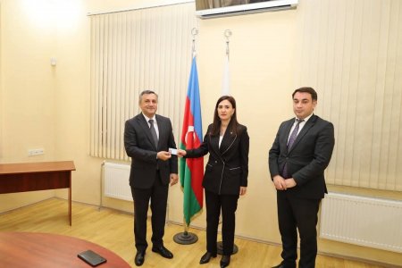 Yevlaxda “İlham Əliyev: Sözü imzası qədər dəyərli olan yeni əsrin yeni Lideri” mövzusunda tədbir keçirilib Yevlaxda “İlham Əliyev: Sözü imzası qədər dəyərli olan yeni əsrin yeni Lideri” mövzusunda tədbir keçirilib