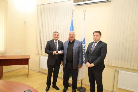 Yevlaxda “İlham Əliyev: Sözü imzası qədər dəyərli olan yeni əsrin yeni Lideri” mövzusunda tədbir keçirilib Yevlaxda “İlham Əliyev: Sözü imzası qədər dəyərli olan yeni əsrin yeni Lideri” mövzusunda tədbir keçirilib