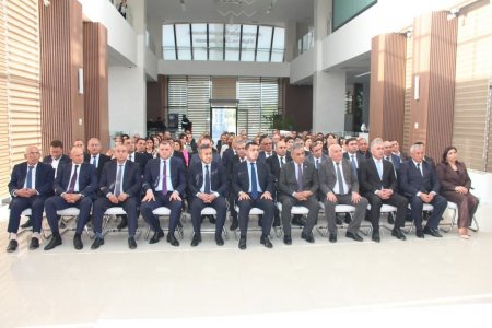 Yevlaxda görkəmli elm xadimi Zərifə xanım Əliyevanın əziz xatirəsi anılıb