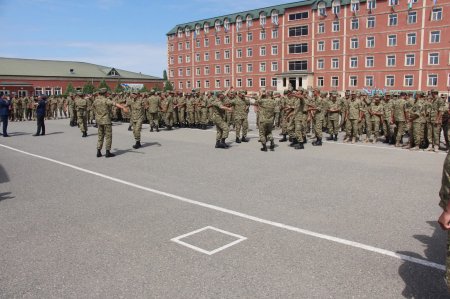 Yevlaxda 26 İyun-Azərbaycan Respublikasının Silahlı Qüvvələri Günü münasibətilə tədbir keçirilib. FOTOLAR