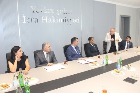 Yevlaxda milli mətbuatımızın yaranmasının 150 illiyi ilə bağlı tədbir keçirilib. -FOTOLAR