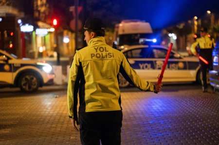Yol polisi paytaxtda sürücü və piyadalarla profilaktik işləri genişləndirib
