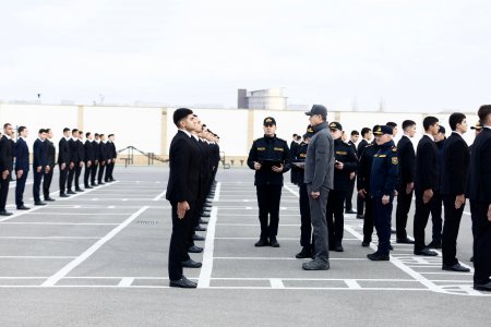 Daxili işlər naziri gənclərin sırasından seçim edib