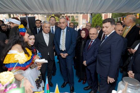 ATU-da Mədəniyyətlərarası Tələbə Festivalı keçirilib - Fotolar