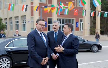 ATU-da Mədəniyyətlərarası Tələbə Festivalı keçirilib - Fotolar