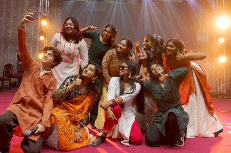 ATU-da Mədəniyyətlərarası Tələbə Festivalı keçirilib - Fotolar