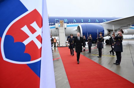 Prezident Slovakiyadadır - Fotolar