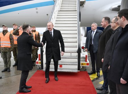 Prezident Slovakiyadadır - Fotolar