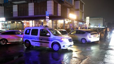 Polis Nərimanov rayonunda məişət səs-küyü normalarına əməl etməyən obyektlərdə profilaktik tədbirlər keçirib.FOTO