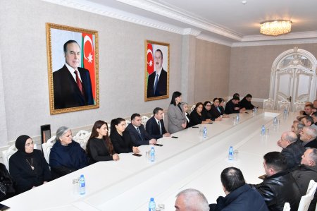 Abşeronda 20 Yanvar faciəsi qurbanları anıldı - Fotolar