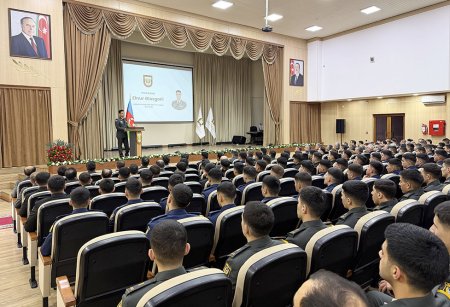 "Strateji araşdırmalar və dövlət müdafiəsini idarəetmə akademik kursu"nun buraxılış mərasimi keçirildi