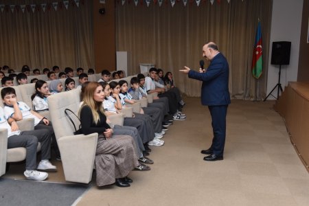 FHN silsilə maarifləndirmə tədbirləri keçirdi - Fotolar