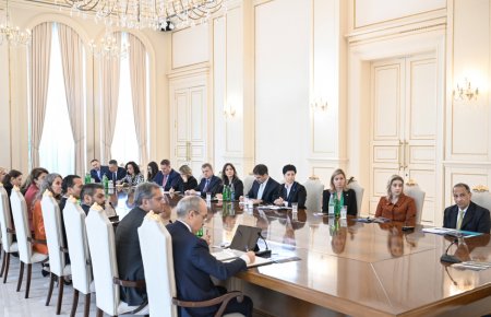 Prezident bu şirkətlərin rəhbərlərini qəbul etdi - Fotolar