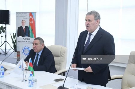 "Medianın dili elmi müzakirə müstəvisində" - Mətbuat Şurası və AMEA birgə toplantı keçirib