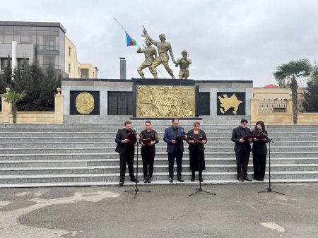 Yevlaxda Xocalı soyqırımının 34-cü ildönümü münasibətilə tədbir keçirilib. FOTOLAR