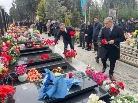 Yevlaxda Xocalı soyqırımının 34-cü ildönümü münasibətilə tədbir keçirilib. FOTOLAR