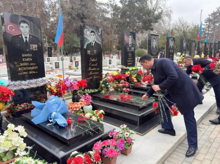 Yevlaxda Xocalı soyqırımının 34-cü ildönümü münasibətilə tədbir keçirilib. FOTOLAR