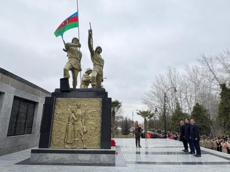 Yevlaxda Xocalı soyqırımının 34-cü ildönümü münasibətilə tədbir keçirilib. FOTOLAR