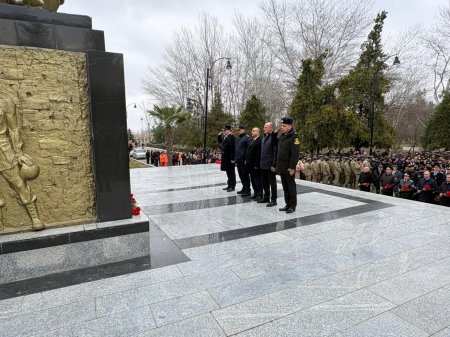 Yevlaxda Xocalı soyqırımının 34-cü ildönümü münasibətilə tədbir keçirilib. FOTOLAR