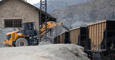 Alabaşlı-Qızılca dəmir yolu uzun müddət sonra ilk dəfə yeniləndi - Fotolar