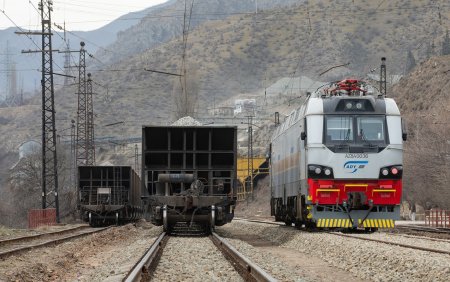 Alabaşlı-Qızılca dəmir yolu uzun müddət sonra ilk dəfə yeniləndi - Fotolar