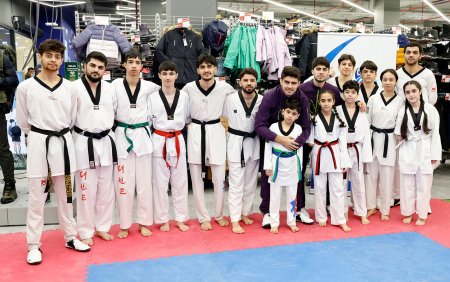 Paralimpiyaçılarımız “Decathlon”da ustad dərsi keçib - Fotolar