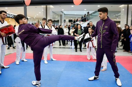Paralimpiyaçılarımız “Decathlon”da ustad dərsi keçib - Fotolar
