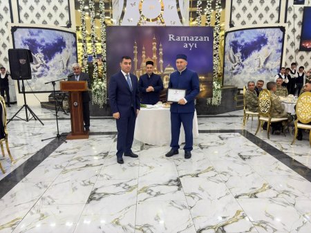 Yevlaxda iftar süfrəsi təşkil olunub. FOTOLAR