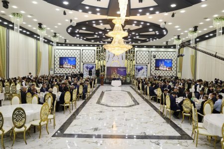 Yevlaxda iftar süfrəsi təşkil olunub. FOTOLAR