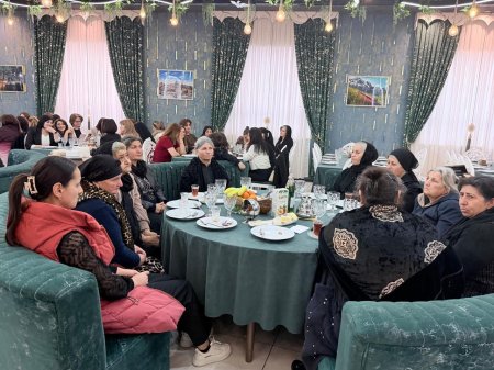Yevlaxda 8 Mart – Beynəlxalq Qadınlar Gününə həsr olunmuş tədbir keçirilib