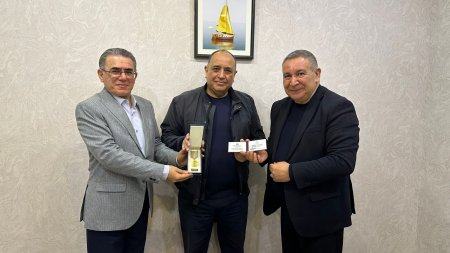 Professor Vilayət Quliyev “Azərbaycan milli mətbuatının 150 illiyi” yubiley medalı ilə təltif edib