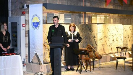 Ankarada "Anadolu öyküsü" rəsm sərgisində Azərbaycan mədəniyyətinə dair əsərlər nümayiş etdirilib