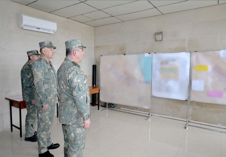 Müdafiə Nazirliyinin rəhbər heyəti taktiki təlimin gedişatını yoxladı - FOTO