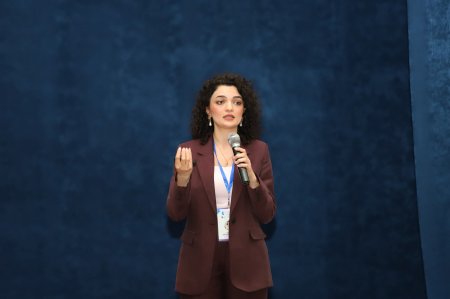 Ailə institutunda dəyişən rollar və psixoloji transformasiya: Mingəçevir Dövlət Universitetində psixologiyaya həsr edilmiş konfrans çərçivəsində panel müzakirələr keçirilib