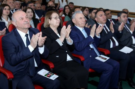 Müasir Azərbaycan dövlətinin memarı” mövzusunda konfrans keçirilib