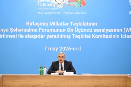 Təşkilat Komitəsi WUF13-lə bağlı iclas keçirdi - Fotolar