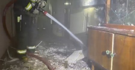 Sumqayıtda yataqxana binasında yanğın - Sakinlər təxliyə olundu-FOTO