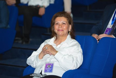 Mingəçevir Dövlət Universitetində “Dil, təhsil və tədqiqat sahəsində müasir problemlər” mövzusunda beynəlxalq konfrans keçirilib