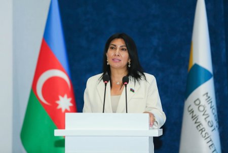 Mingəçevir Dövlət Universitetində “Dil, təhsil və tədqiqat sahəsində müasir problemlər” mövzusunda beynəlxalq konfrans keçirilib