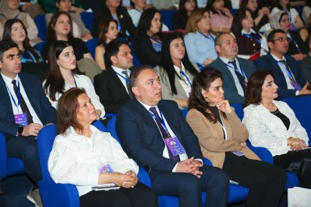 Mingəçevir Dövlət Universitetində “Dil, təhsil və tədqiqat sahəsində müasir problemlər” mövzusunda beynəlxalq konfrans keçirilib