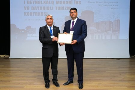  Naxçıvan Dövlət Universitetinin və Mingəçevir Dövlət Universitetinin birgə təşkilatçılığı  ilə Naxçıvanda I Beynəlxalq Mədəni İrs və Dayanıqlı Turizm Konfransı keçirilib. FOTOLAR
