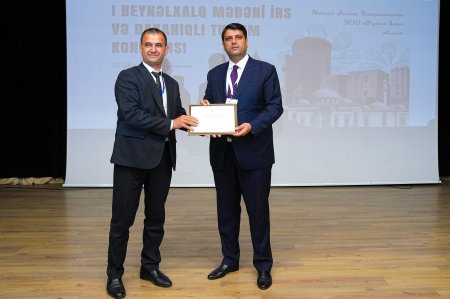  Naxçıvan Dövlət Universitetinin və Mingəçevir Dövlət Universitetinin birgə təşkilatçılığı  ilə Naxçıvanda I Beynəlxalq Mədəni İrs və Dayanıqlı Turizm Konfransı keçirilib. FOTOLAR