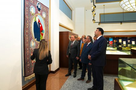  Naxçıvan Dövlət Universitetinin və Mingəçevir Dövlət Universitetinin birgə təşkilatçılığı  ilə Naxçıvanda I Beynəlxalq Mədəni İrs və Dayanıqlı Turizm Konfransı keçirilib. FOTOLAR
