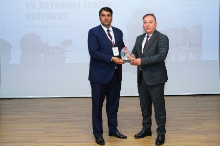  Naxçıvan Dövlət Universitetinin və Mingəçevir Dövlət Universitetinin birgə təşkilatçılığı  ilə Naxçıvanda I Beynəlxalq Mədəni İrs və Dayanıqlı Turizm Konfransı keçirilib. FOTOLAR