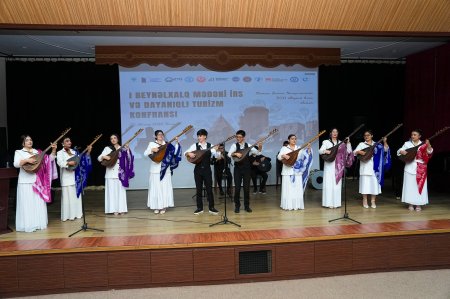  Naxçıvan Dövlət Universitetinin və Mingəçevir Dövlət Universitetinin birgə təşkilatçılığı  ilə Naxçıvanda I Beynəlxalq Mədəni İrs və Dayanıqlı Turizm Konfransı keçirilib. FOTOLAR