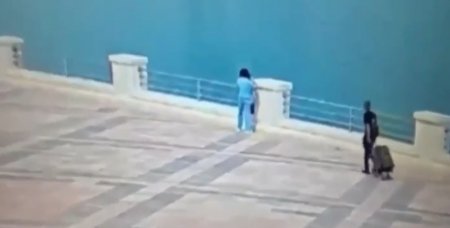 Bulvarda qıza qarşı iyrənc hərəkətlər edən həbs olundu-FOTOLAR